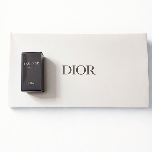 Dior Sauvage Men’s Travel Duo – Toiletry Pouch + 10 mL EDT Mini NIB - Picture 3 of 12